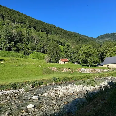 Pyrenees Family T3 奥吕莱班